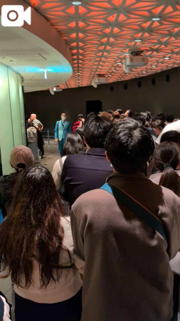 大混雑だよ〜(TT)