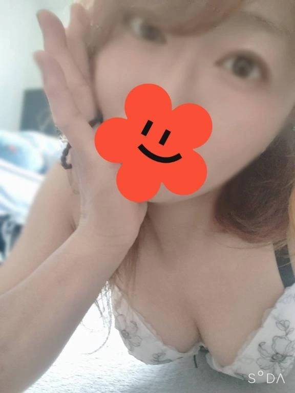みか　「緊急体験」旦那がいない時だけ出勤