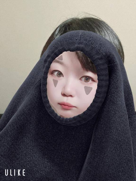 カオナシみたい笑笑