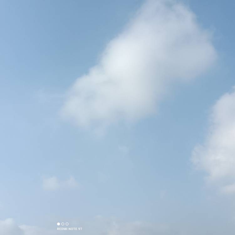 いまの空だよ。