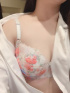 白い兎　巨乳　おと