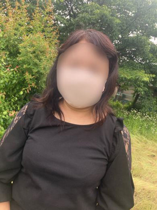 近所妻