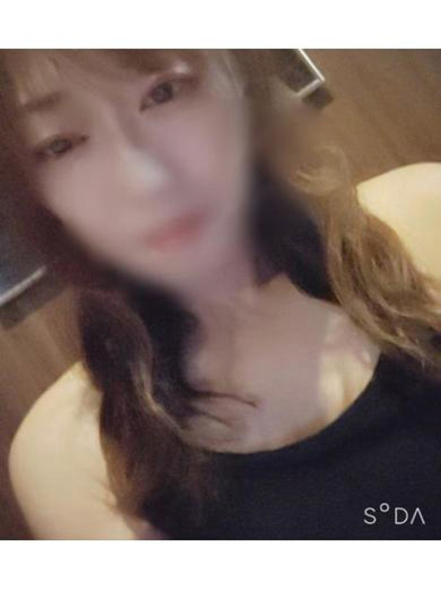 みか 「緊急体験」旦那がいない時だけ出勤