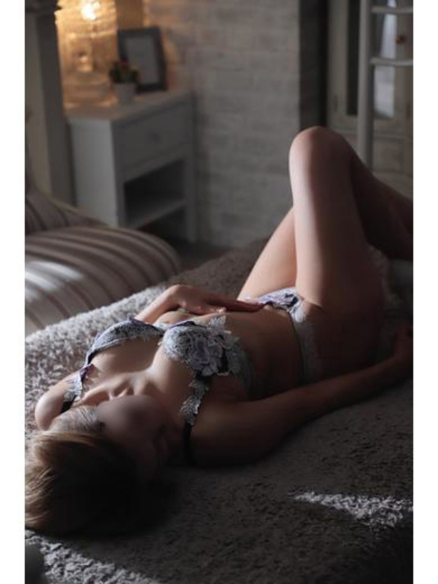 うた　体験入店