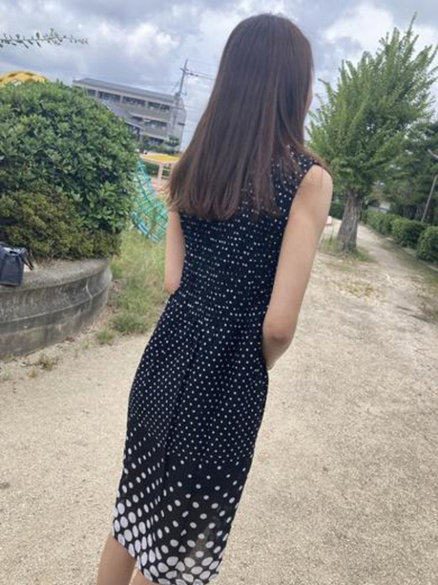 スレンダー・新人　ななこ