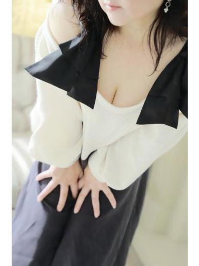 ももこ　　体験入店中