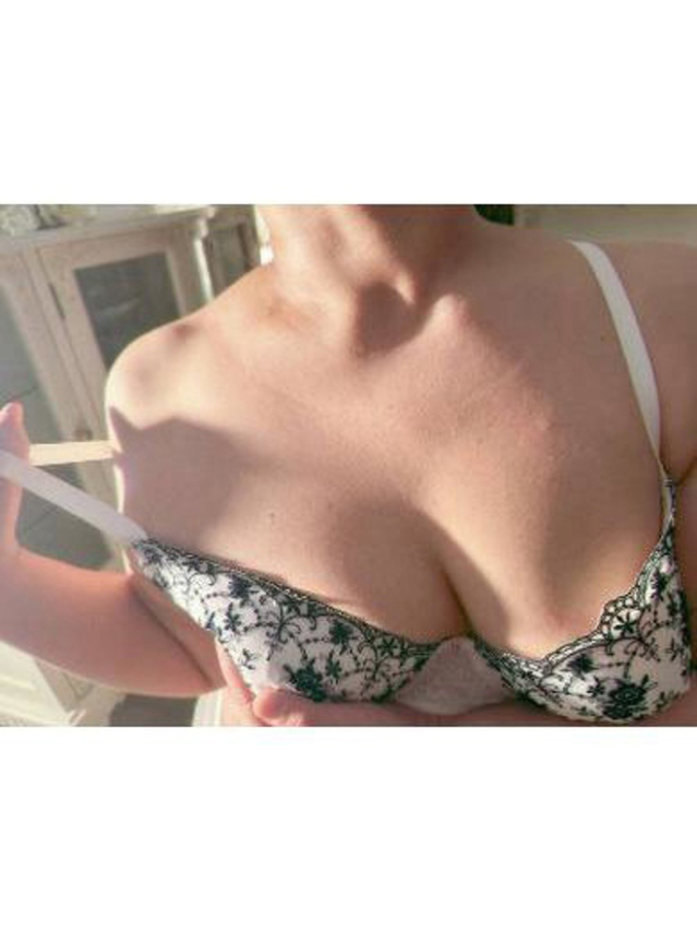 節子　　業界初