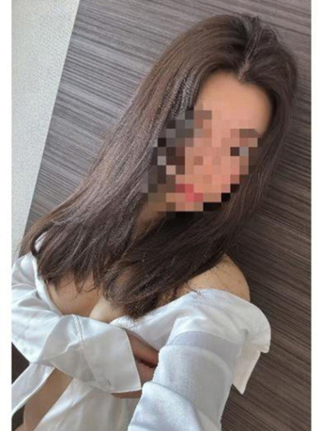 あゆか　　体験入店中（近所妻）