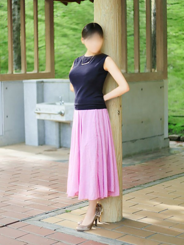 杉咲愛子（こあくまな人妻・熟女たち　東広島店　(KOAKUMAグループ)）