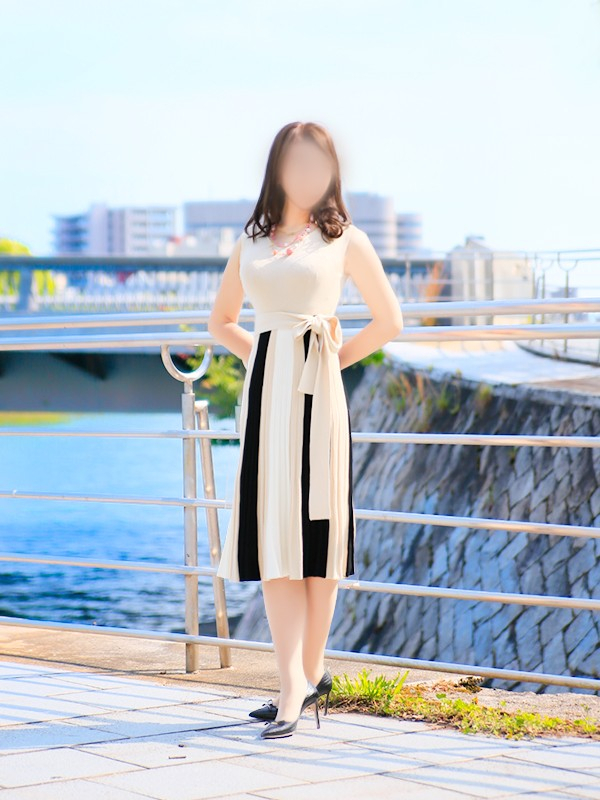 堀内暁世（こあくまな人妻・熟女たち　東広島店　(KOAKUMAグループ)）