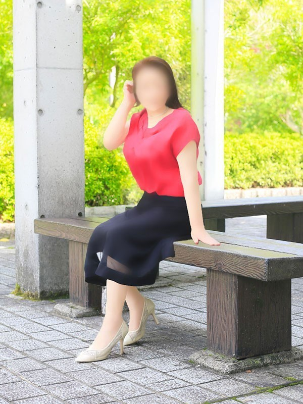 平野華（こあくまな人妻・熟女たち　東広島店　(KOAKUMAグループ)）