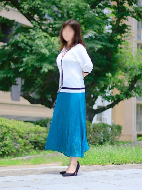 上戸 りか（こあくまな人妻・熟女たち　東広島店　(KOAKUMAグループ)）