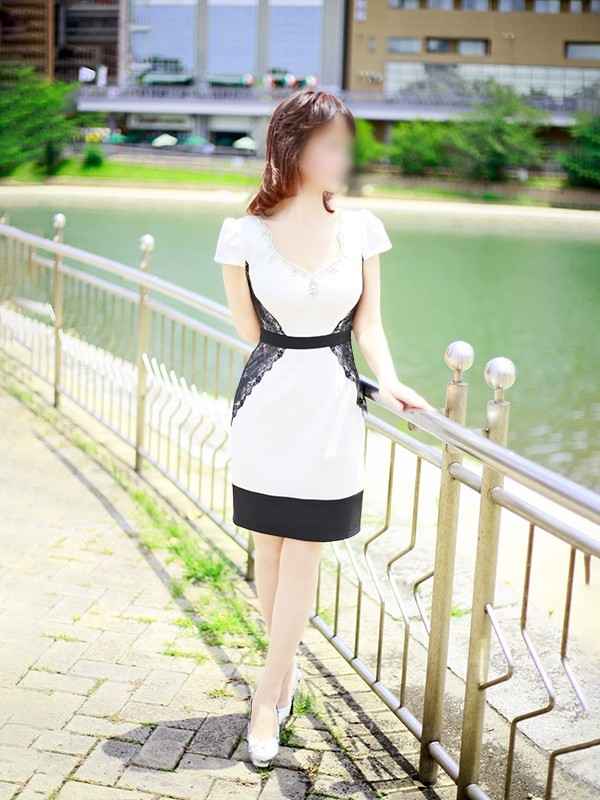 牧田華蓮（こあくまな人妻・熟女たち　東広島店　(KOAKUMAグループ)）