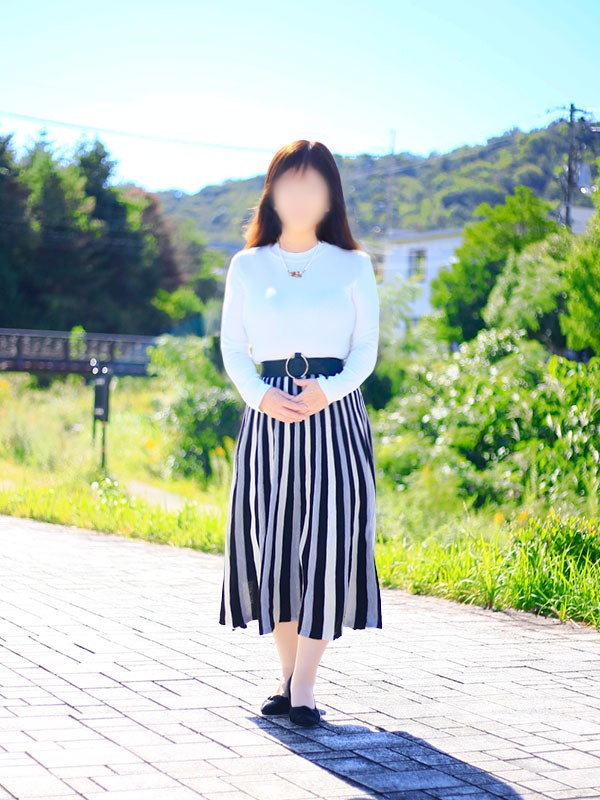上田奈央（こあくまな人妻・熟女たち　東広島店　(KOAKUMAグループ)）