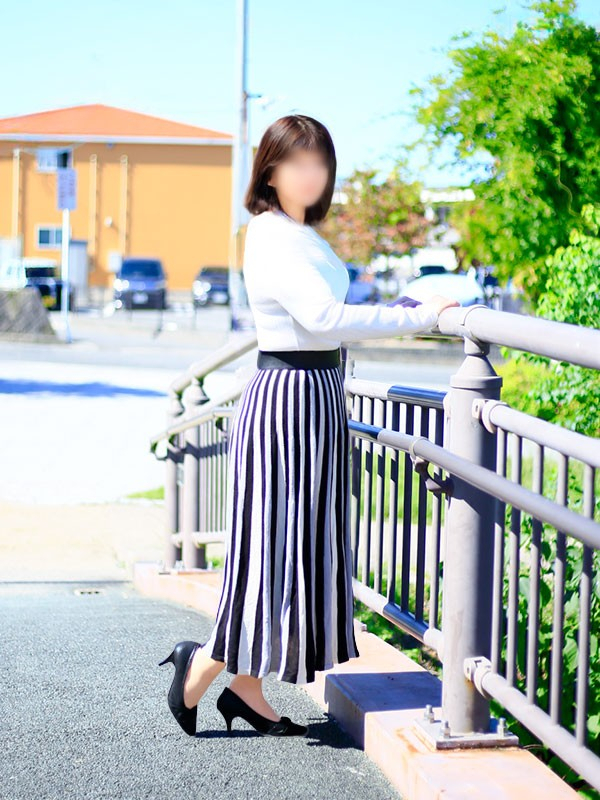 上田奈央（こあくまな人妻・熟女たち　東広島店　(KOAKUMAグループ)）