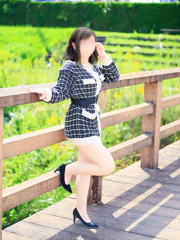 山岸まりな(こあくまな人妻・熟女たち 東広島店 (KOAKUMAグループ))