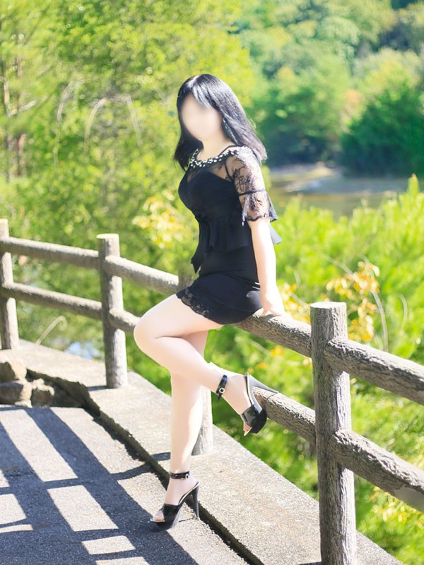 一ノ瀬うた（こあくまな人妻・熟女たち　東広島店　(KOAKUMAグループ)）