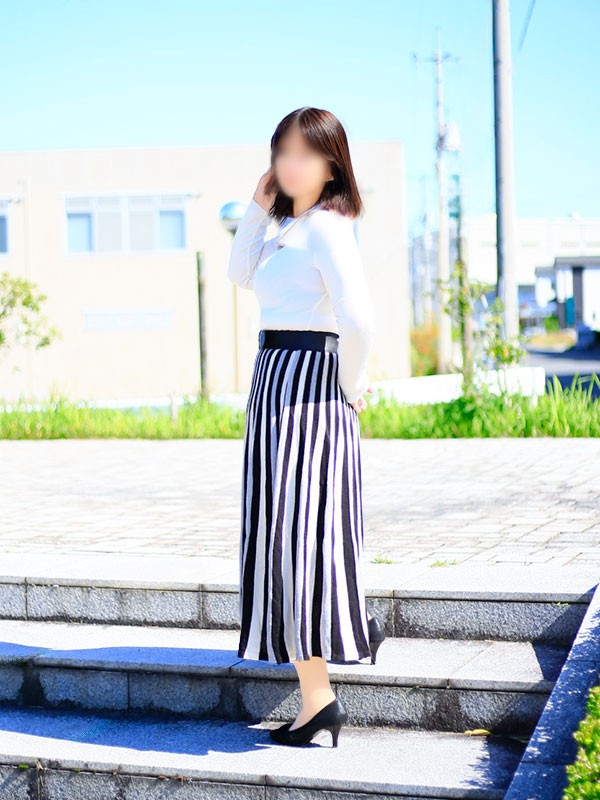 上田奈央(こあくまな人妻・熟女たち 東広島店 (KOAKUMAグループ))