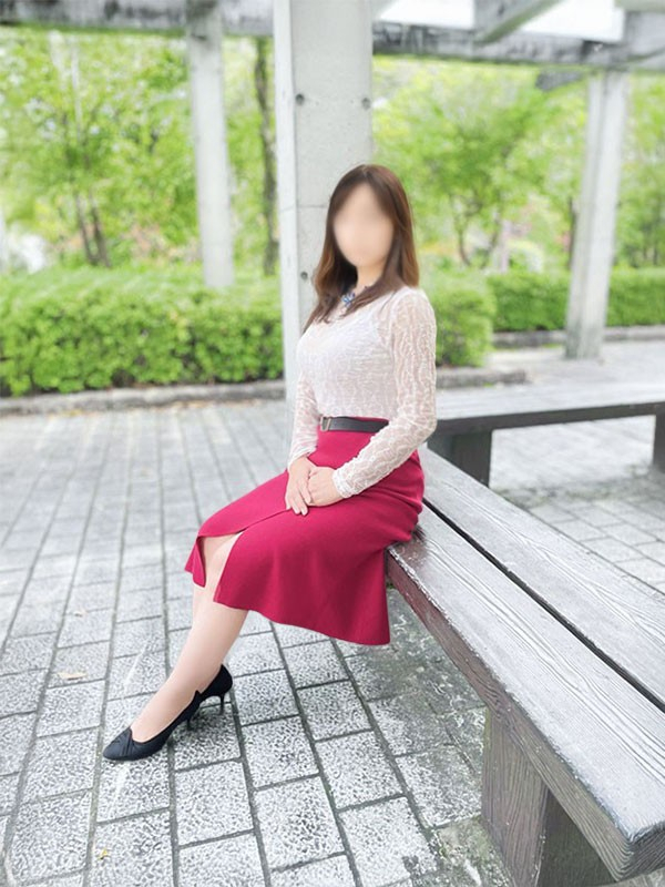 星島優（こあくまな人妻・熟女たち　東広島店　(KOAKUMAグループ)）