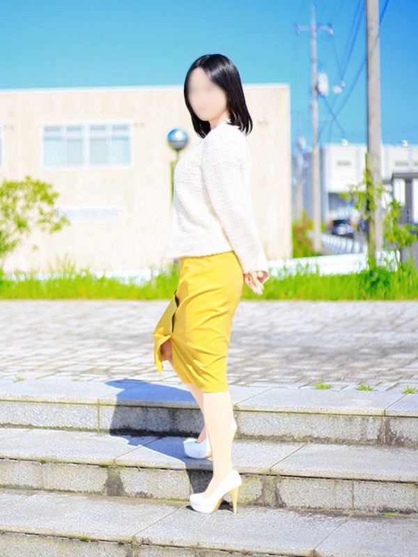 杉咲愛子（こあくまな人妻・熟女たち　東広島店　(KOAKUMAグループ)）