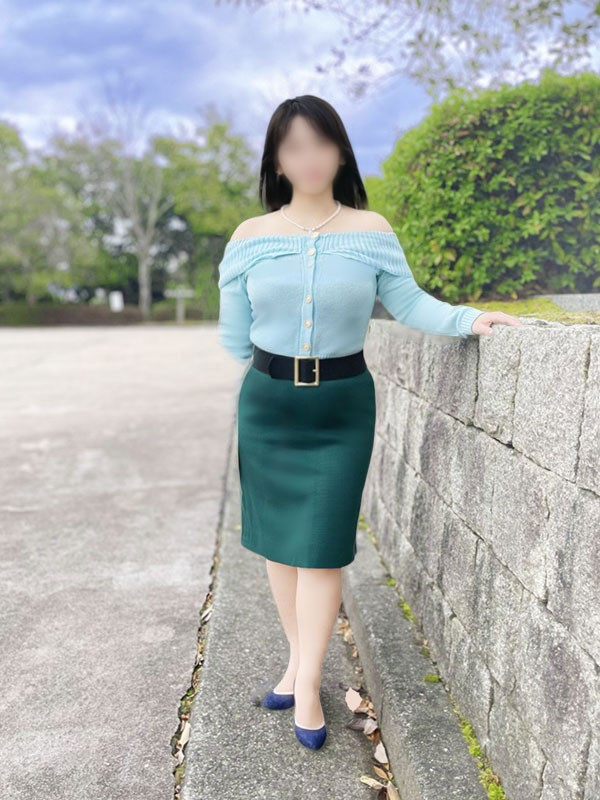 安藤えり（こあくまな人妻・熟女たち　東広島店　(KOAKUMAグループ)）