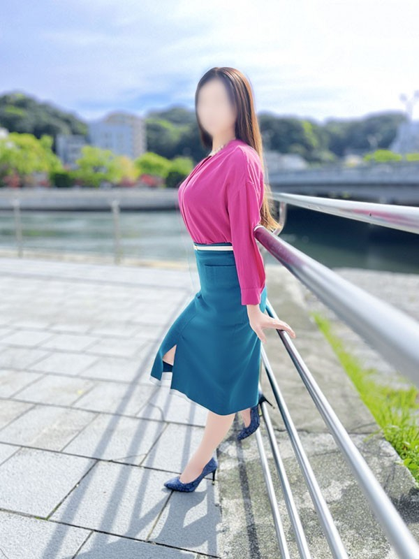 早見さゆり（こあくまな人妻・熟女たち　東広島店　(KOAKUMAグループ)）