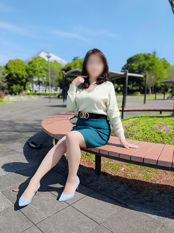 平野華（こあくまな人妻・熟女たち　東広島店　(KOAKUMAグループ)）