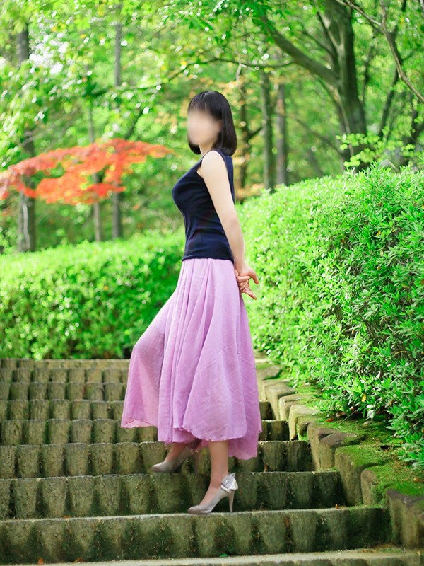 杉咲愛子（こあくまな人妻・熟女たち　東広島店　(KOAKUMAグループ)）