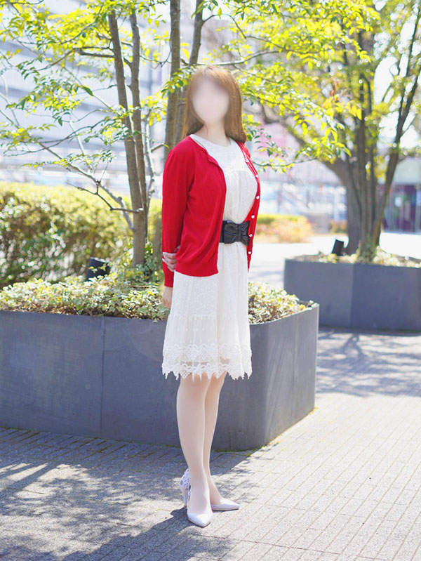 山崎りか（こあくまな人妻・熟女たち　東広島店　(KOAKUMAグループ)）