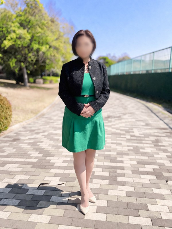 池上春香（こあくまな人妻・熟女たち　東広島店　(KOAKUMAグループ)）