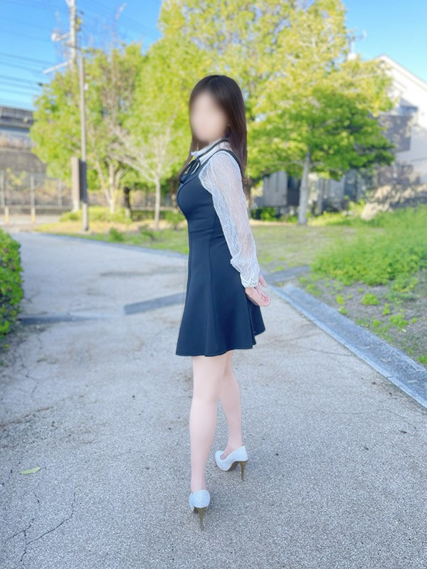 篠田 奈々（こあくまな人妻・熟女たち　東広島店　(KOAKUMAグループ)）