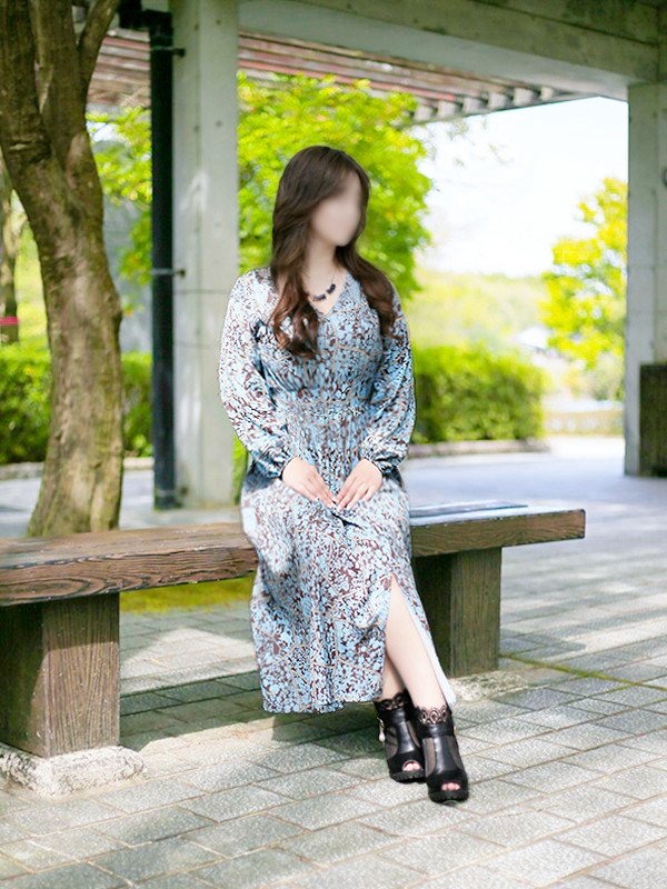 岩弘さやか（こあくまな人妻・熟女たち　東広島店　(KOAKUMAグループ)）