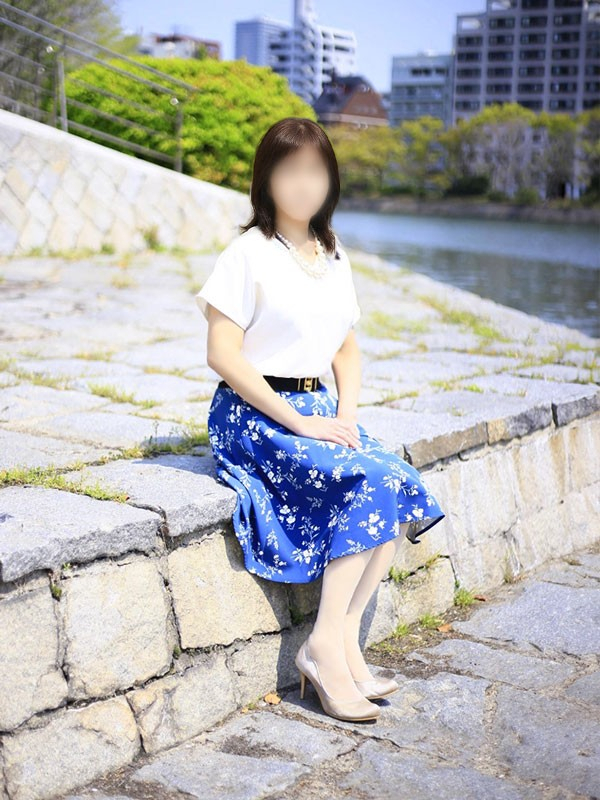仲村すず(こあくまな人妻・熟女たち 東広島店 (KOAKUMAグループ))