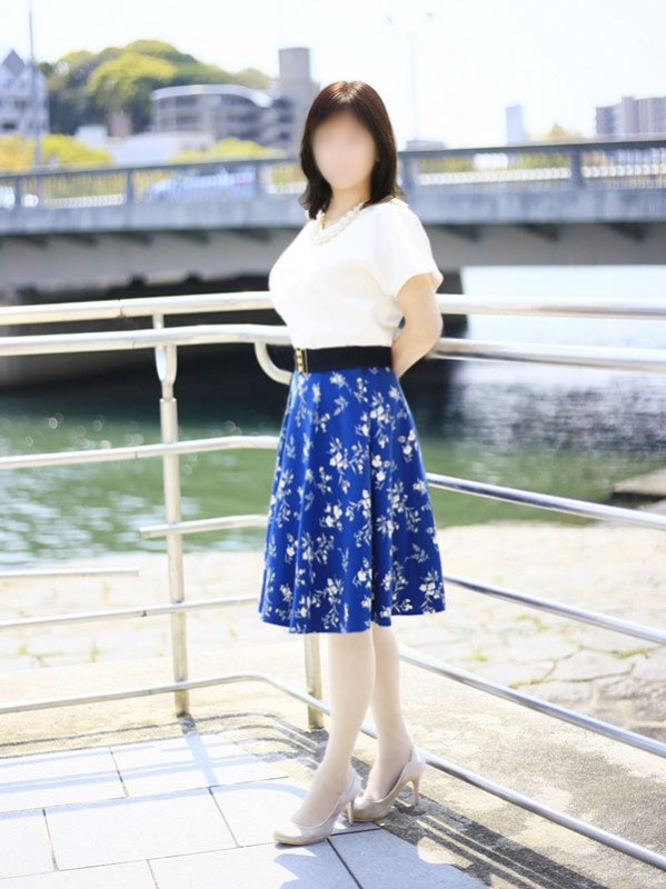 仲村すず(こあくまな人妻・熟女たち 東広島店 (KOAKUMAグループ))