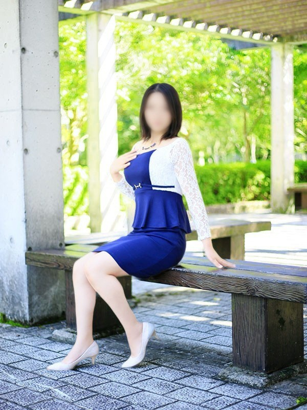 斎藤 真由（こあくまな人妻・熟女たち　東広島店　(KOAKUMAグループ)）