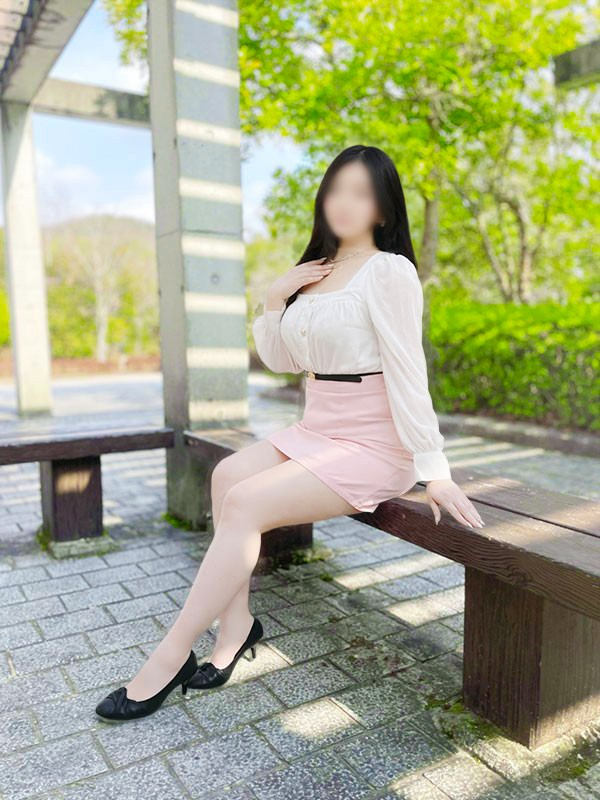 山本美久（こあくまな人妻・熟女たち　東広島店　(KOAKUMAグループ)）