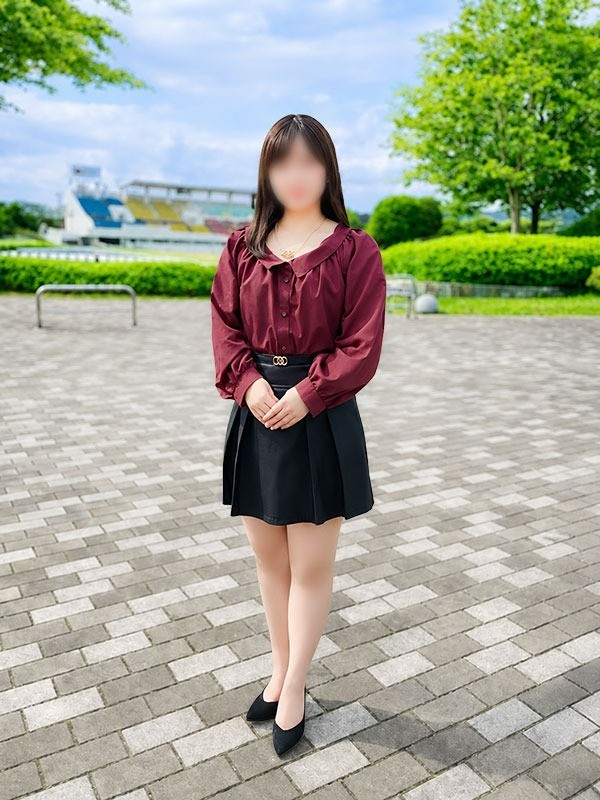 山岸まりな（こあくまな人妻・熟女たち　東広島店　(KOAKUMAグループ)）