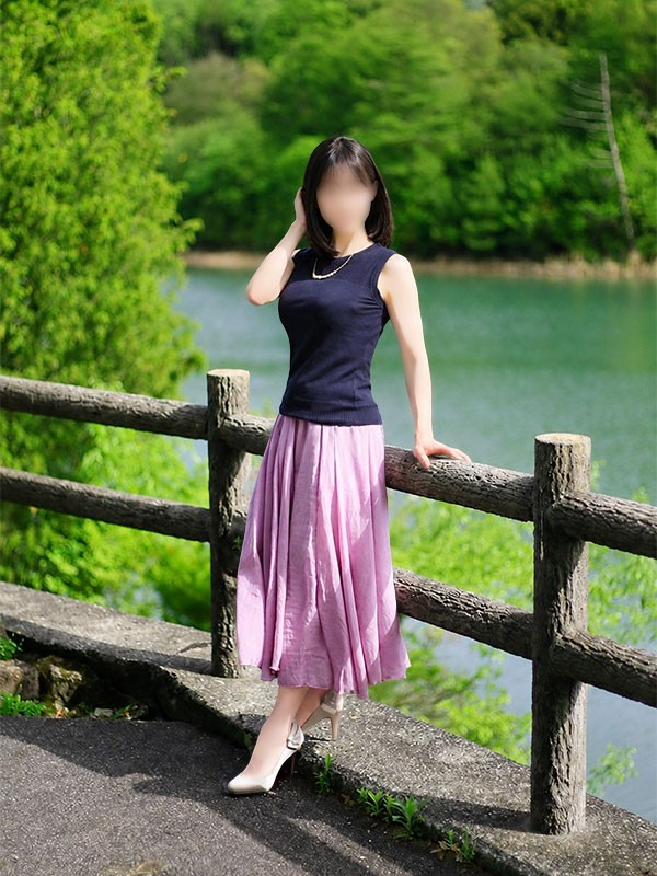 杉咲愛子(こあくまな人妻・熟女たち 東広島店 (KOAKUMAグループ))