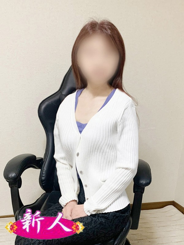 綾瀬はな(こあくまな熟女たち岩国店(KOAKUMA グループ))