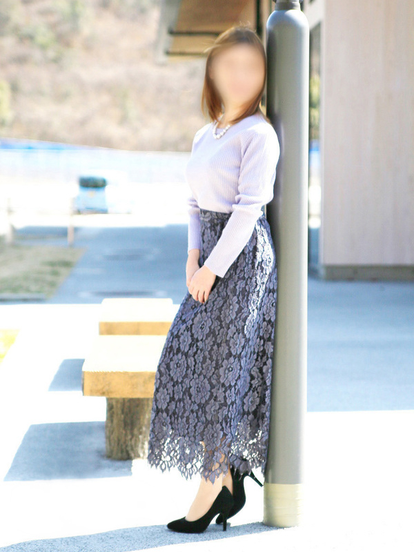 井上千里（こあくまな熟女たち岩国店(KOAKUMA グループ)）