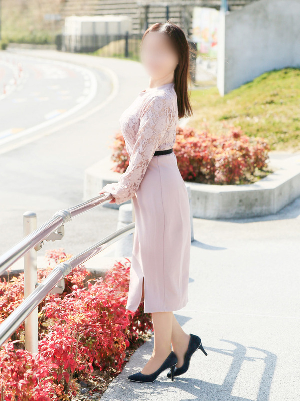 黒木景子（こあくまな熟女たち岩国店(KOAKUMA グループ)）