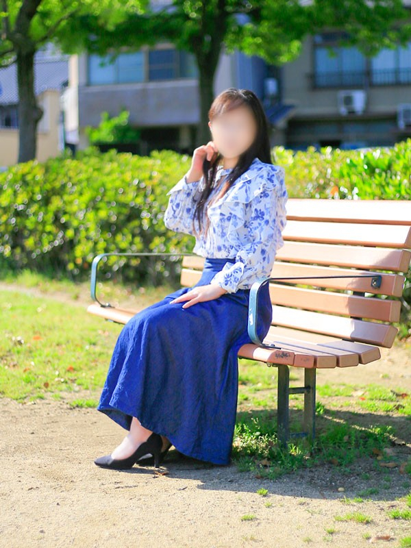 仁井谷藍（こあくまな人妻・熟女たち倉敷店(KOAKUMAグループ)）