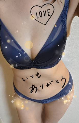 今日は20時30分から出勤♪