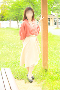 石野 真美
