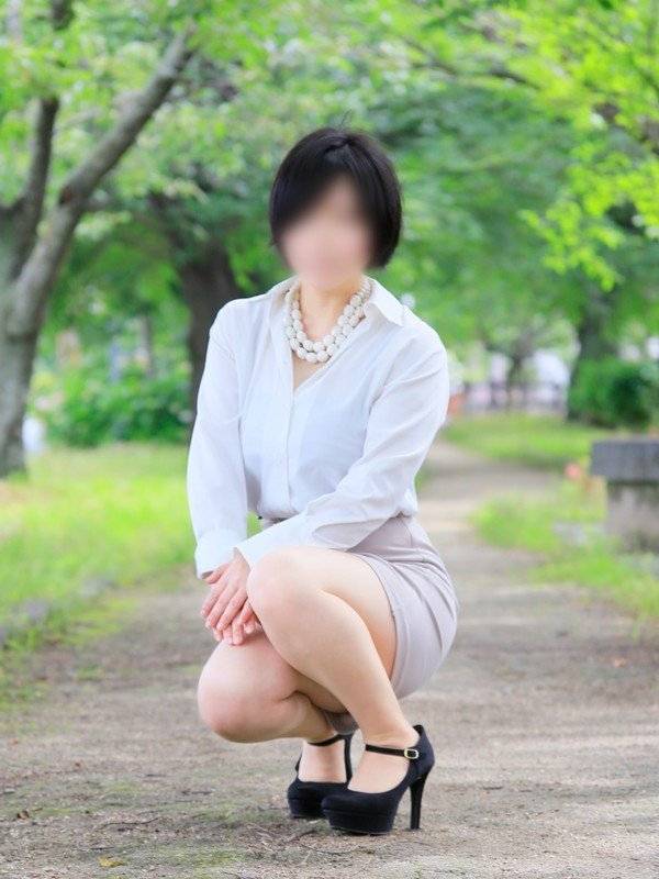 神尾 明美