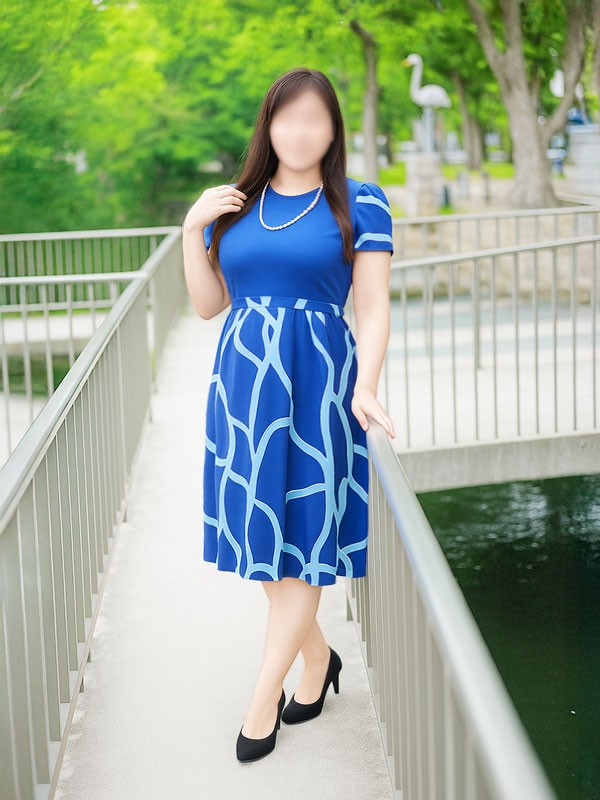 美鈴ありさ