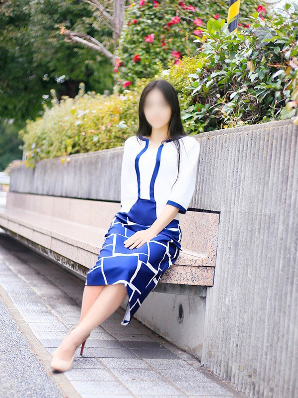 浜辺涼