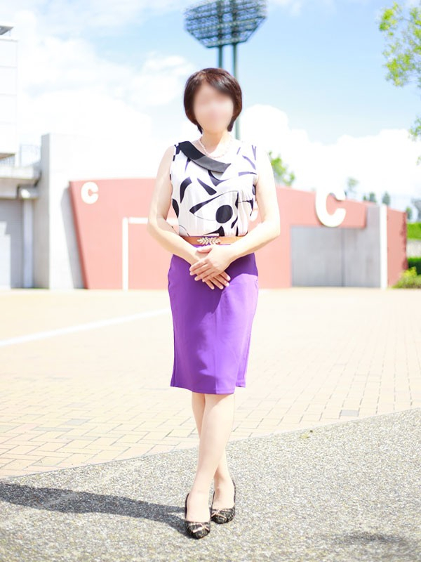石野ひとみ