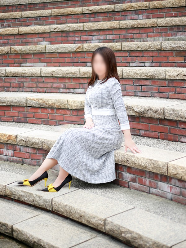 川畑由梨