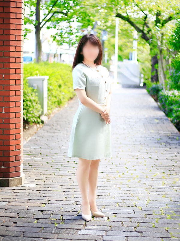 夏目ちひろ